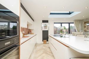 Photo 7- click for photo gallery